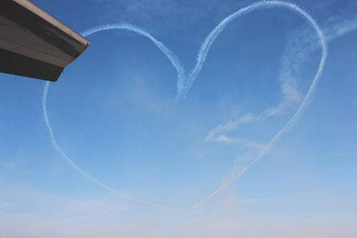 Herz mit Flugzeugen